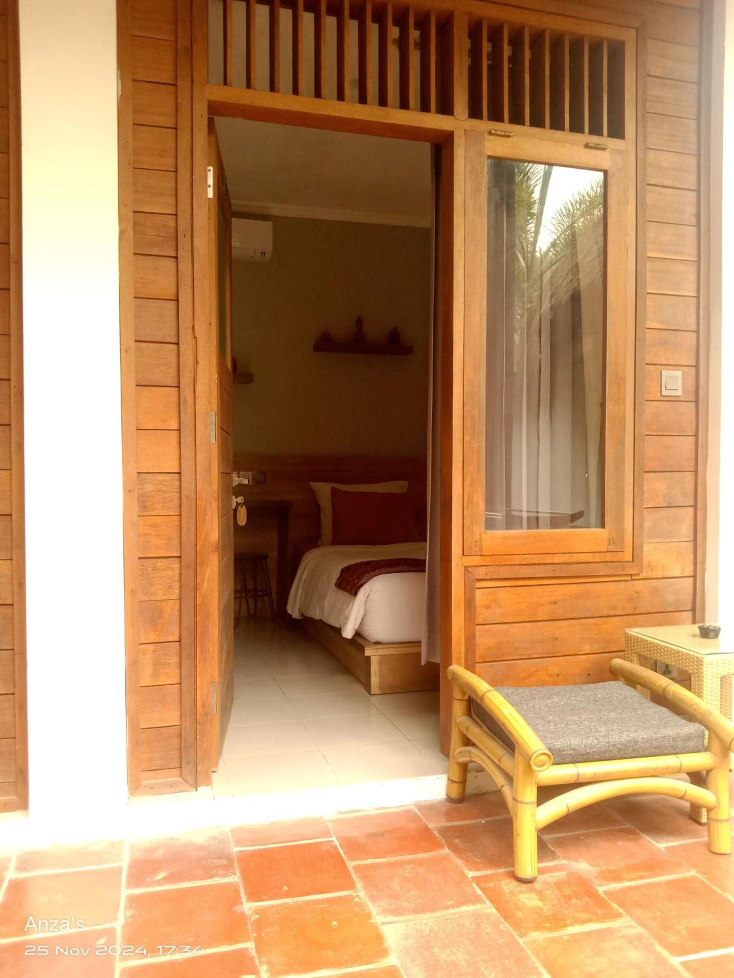 Village Vibes Lombok Kuta  Exterior photo